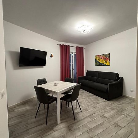 Appartement Casa Larry à Marino Extérieur photo